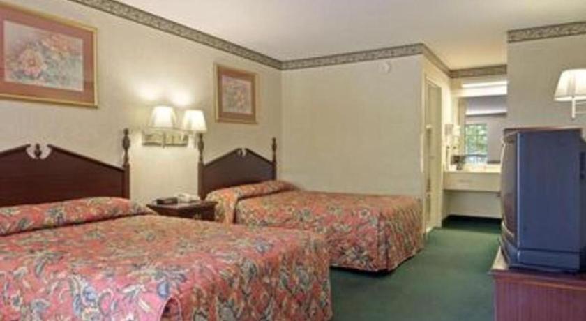 Days Inn & Suites By Wyndham Fort Valley Dış mekan fotoğraf